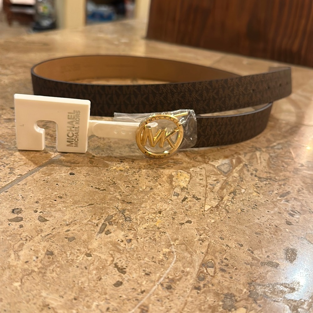 Michael Kors belt